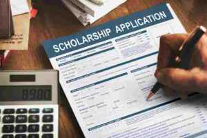 Top Scholarships For High School Seniors